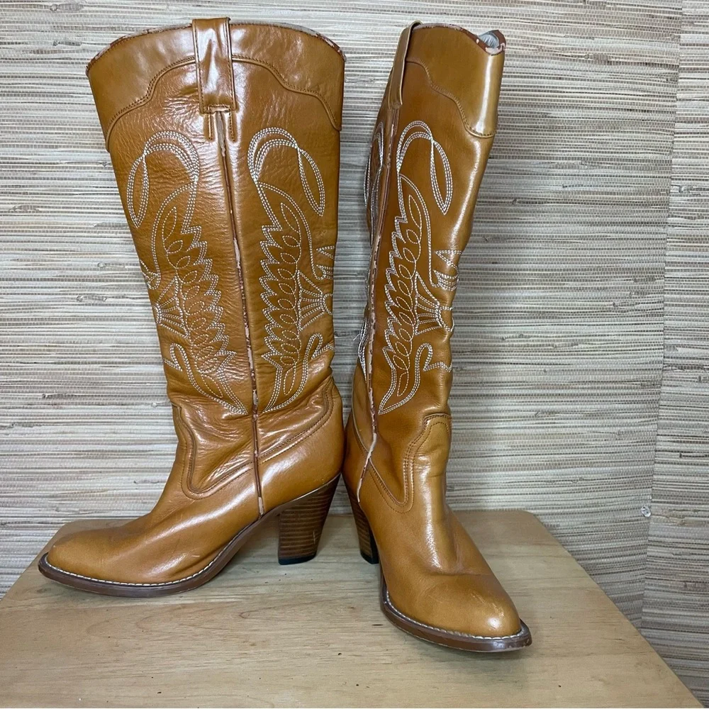 Jeffrey Campbell Frontier Boots - Picture 3 of 17